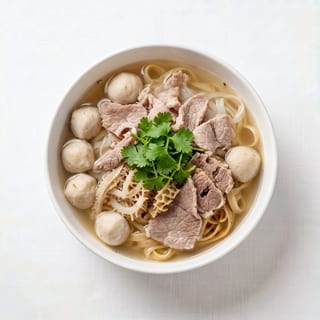 17. Tái Gân (Rare Steak, Tendon)