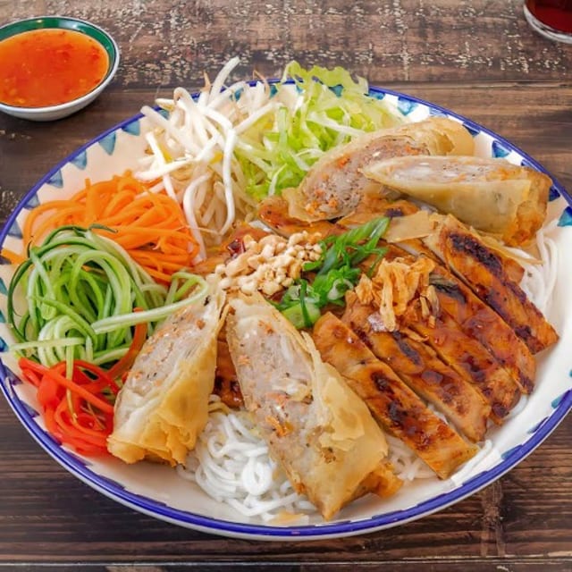 49. Bun Cha Gio Thit Heo Nuong.