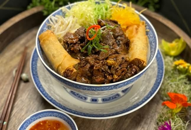 50. Bun Cha Gio Thit Bo Nuong.
